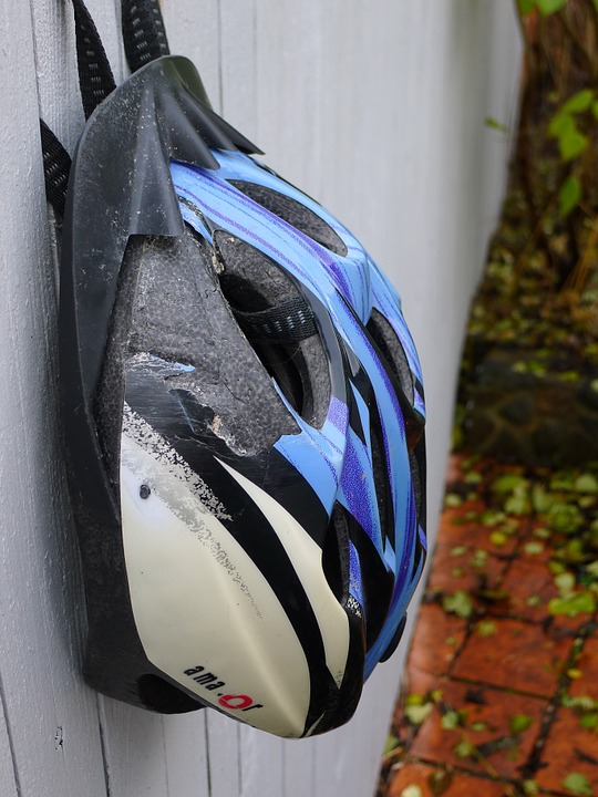 bicycle helmet crash